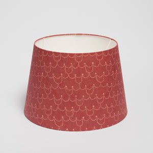 Open image in slideshow, 18” Empire Lampshade Pearl Chain – SANGUE
